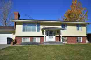 415 Constitution Ave - Photo 1 of 1