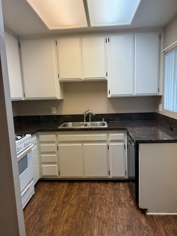 23419 Maribel Ave - Photo 5 of 7