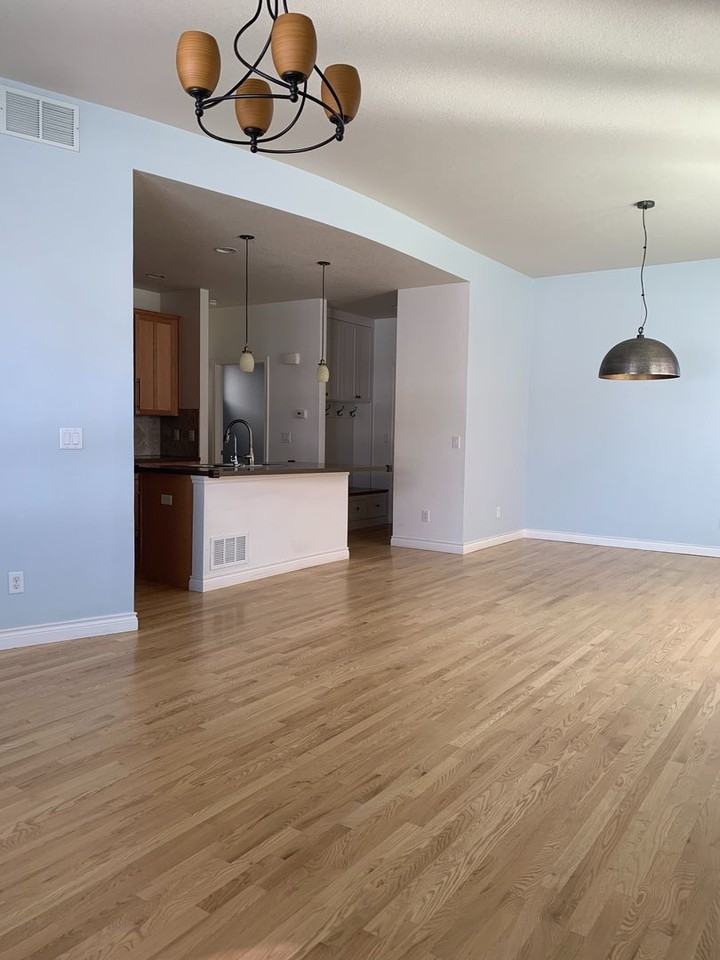 2380 Hecla Dr - Photo 5 of 29