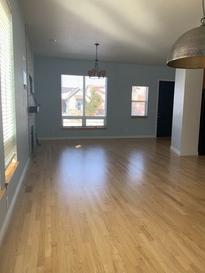 2380 Hecla Dr - Photo 7 of 29