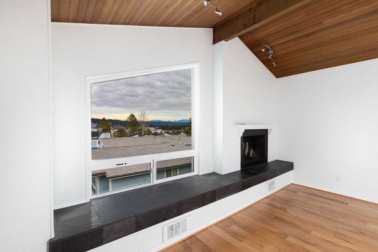 7581 Old Redmond Rd - Photo 3 of 17