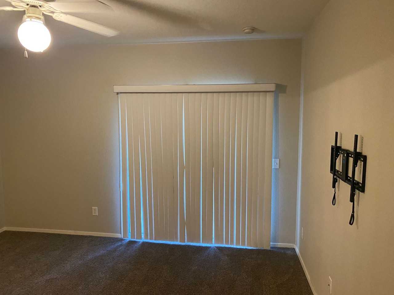 833 Aspen Peak Loop #825 - Photo 7 of 36