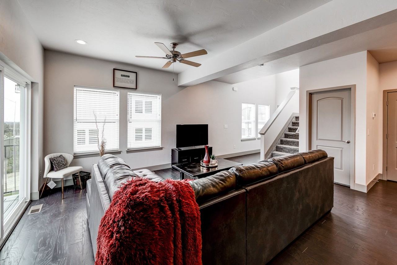 5349 Sky Top Ln - Photo 6 of 50