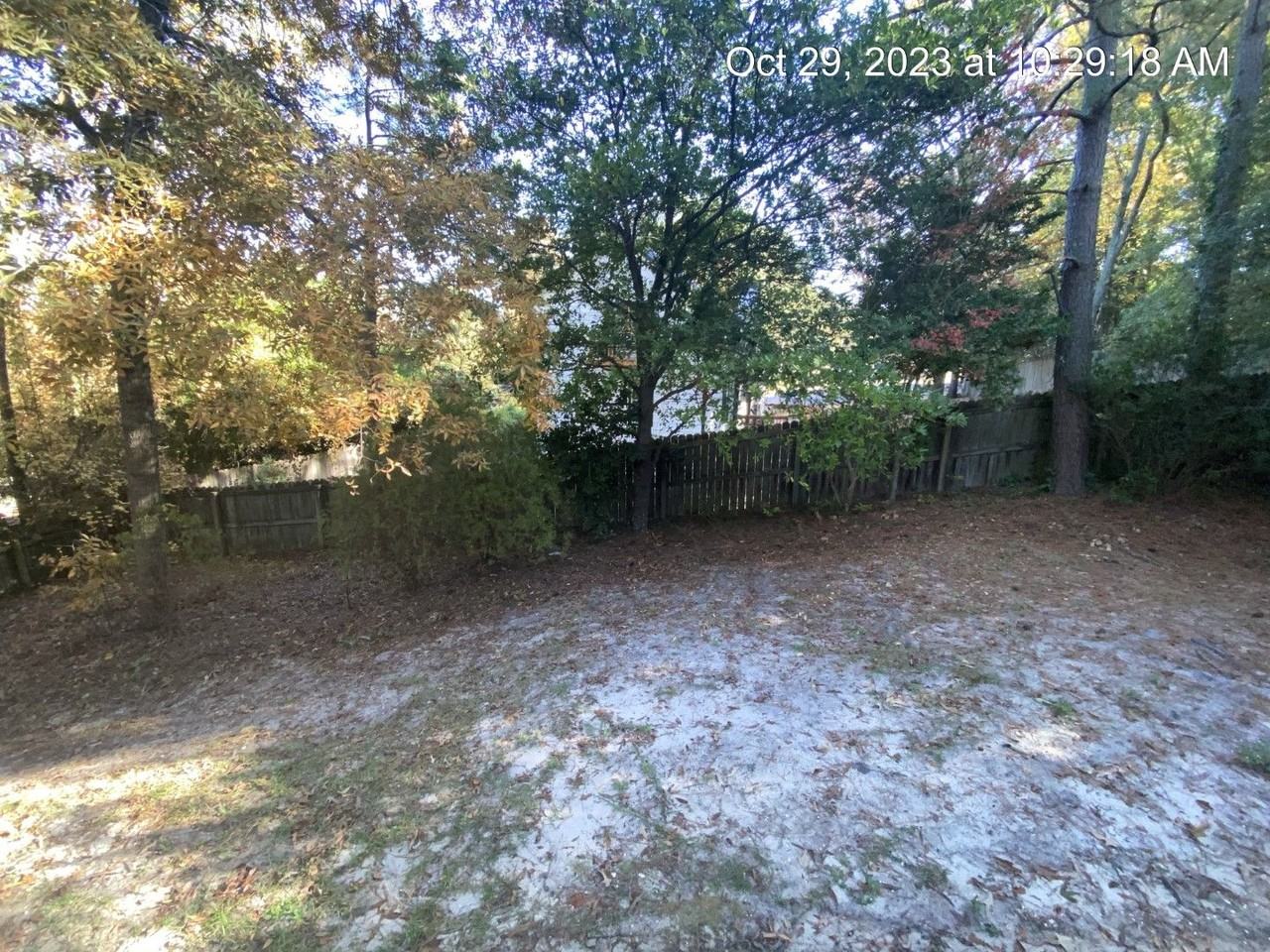 5646 Blythewood Ln - Photo 5 of 25