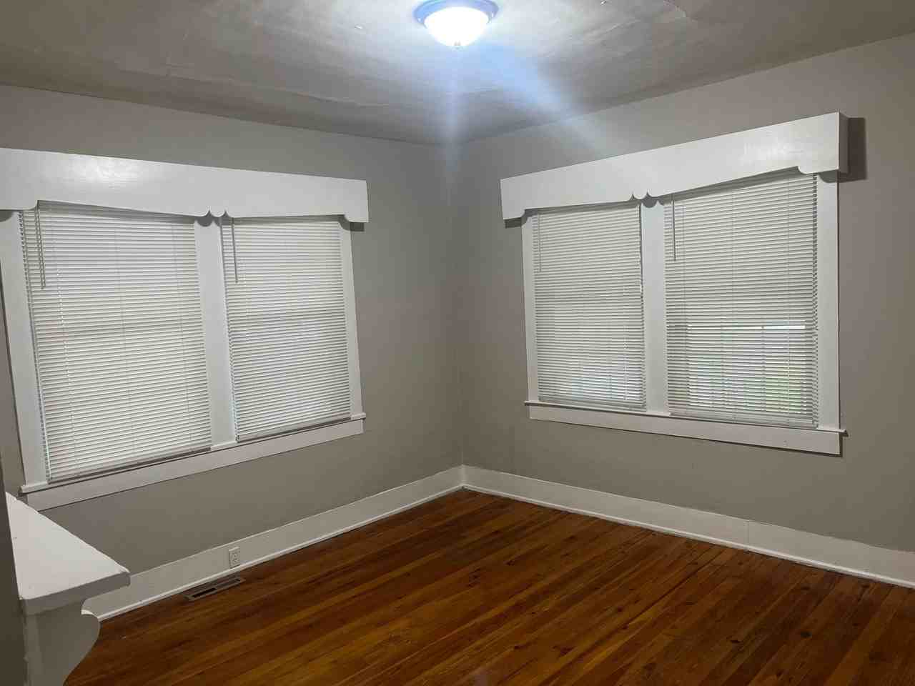 16 North Blanche Avenue Southwest - Photo 7 of 11