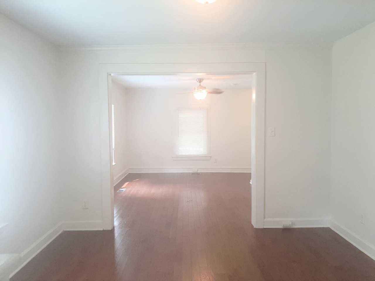 1407 Hull Ave - Photo 3 of 12