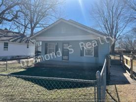 3028 W Walnut St - Photo 1 of 1