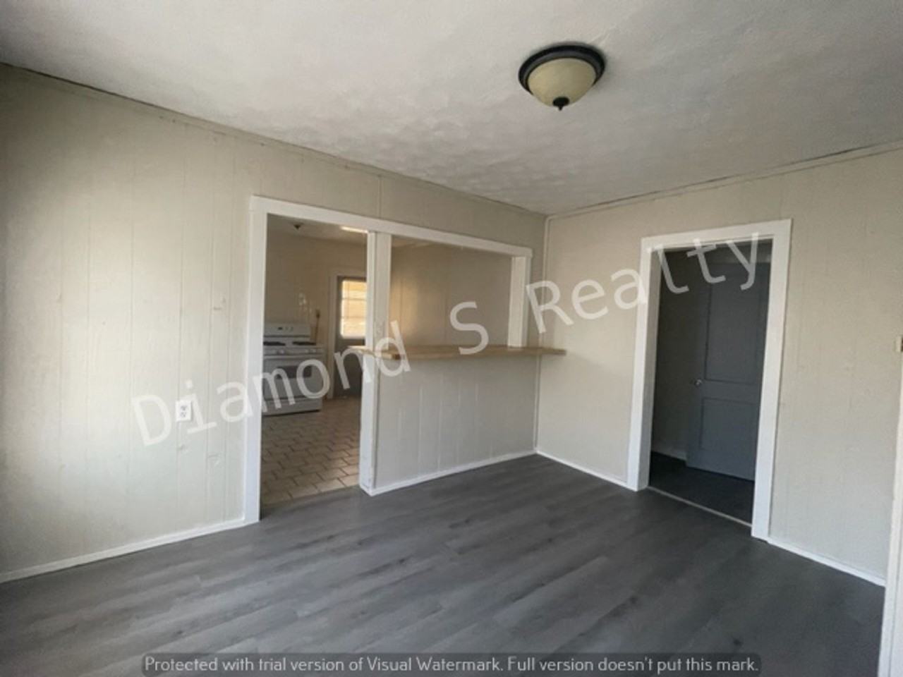 3028 W Walnut St - Photo 6 of 19
