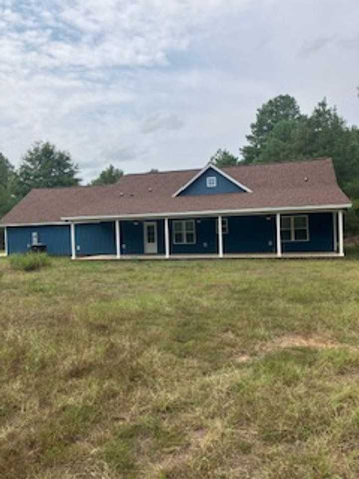 1975 Spots Rd - Photo 2 of 34