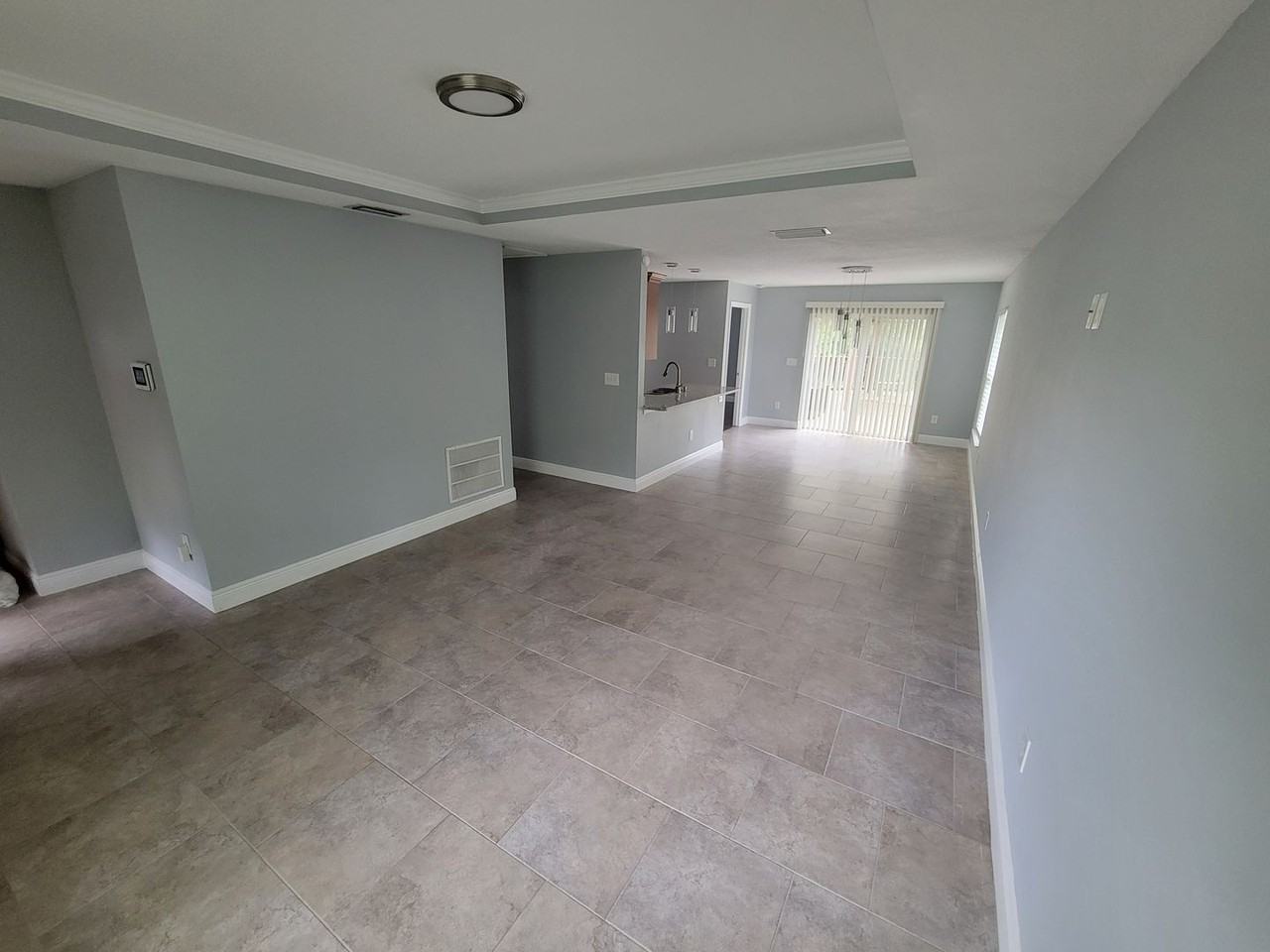 1607 E Linebaugh Ave - Photo 7 of 38