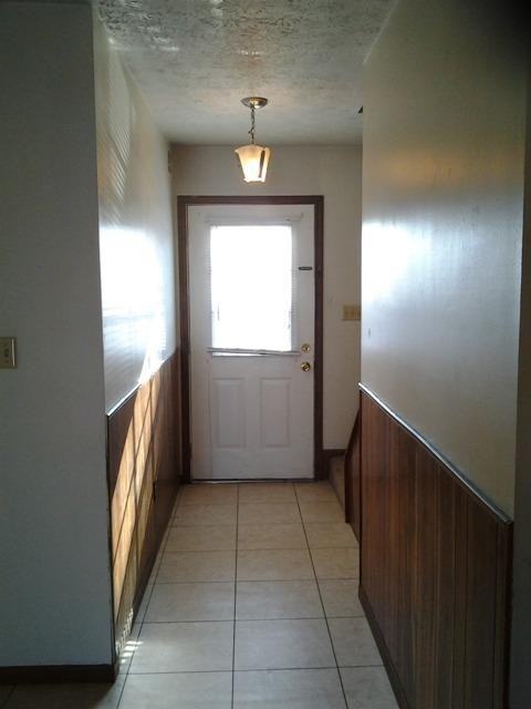 527 N Broad St - Photo 2 of 12