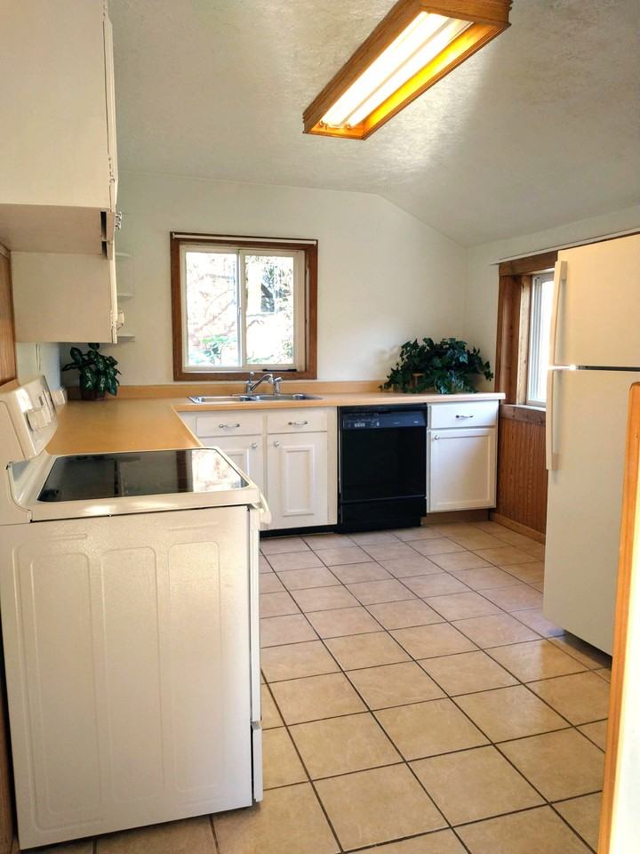 23433 Elm Ave #NA - Photo 2 of 18