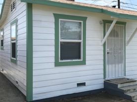 713 1/2 Lincoln Ave #NA - Photo 1 of 1