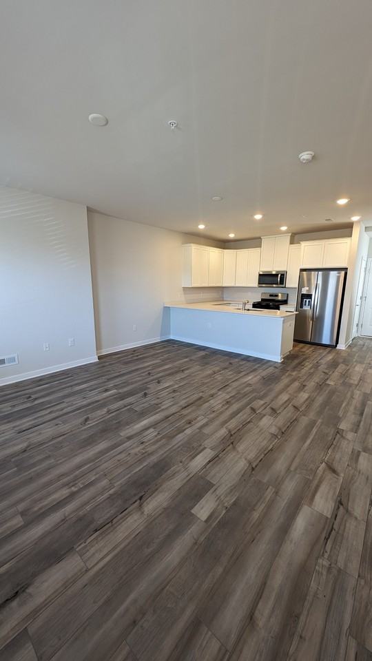 2A E Front St #A - Photo 2 of 8