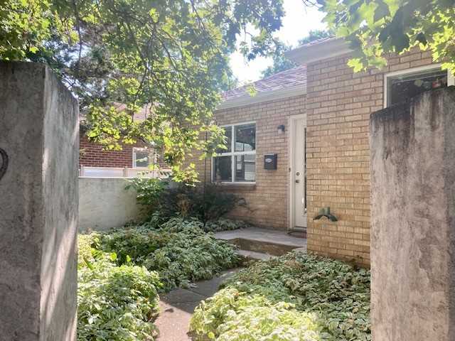 3209 Broadway St #NA - Photo 3 of 19