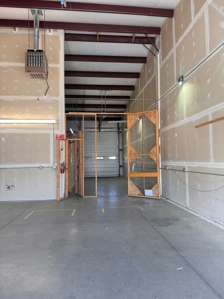 412 Bastille Dr #1B - Photo 5 of 6