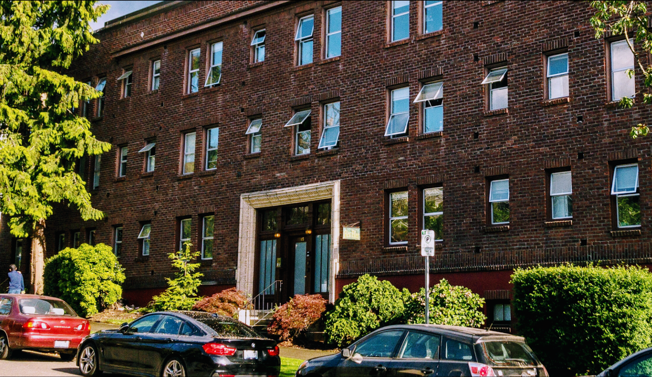 Glen Ellen Apartments - Photo 5 of 15