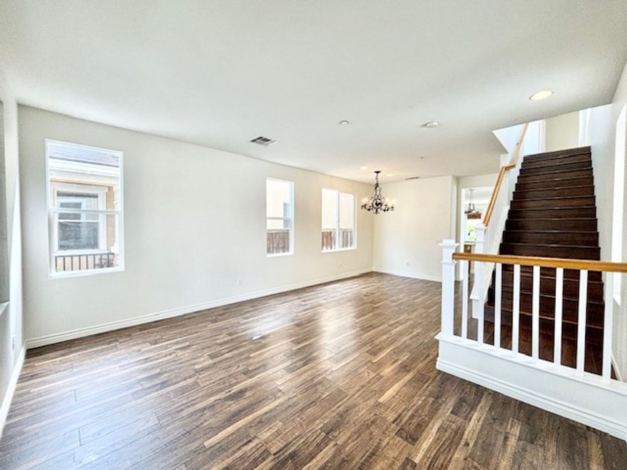 546 Morado Pl - Photo 3 of 34