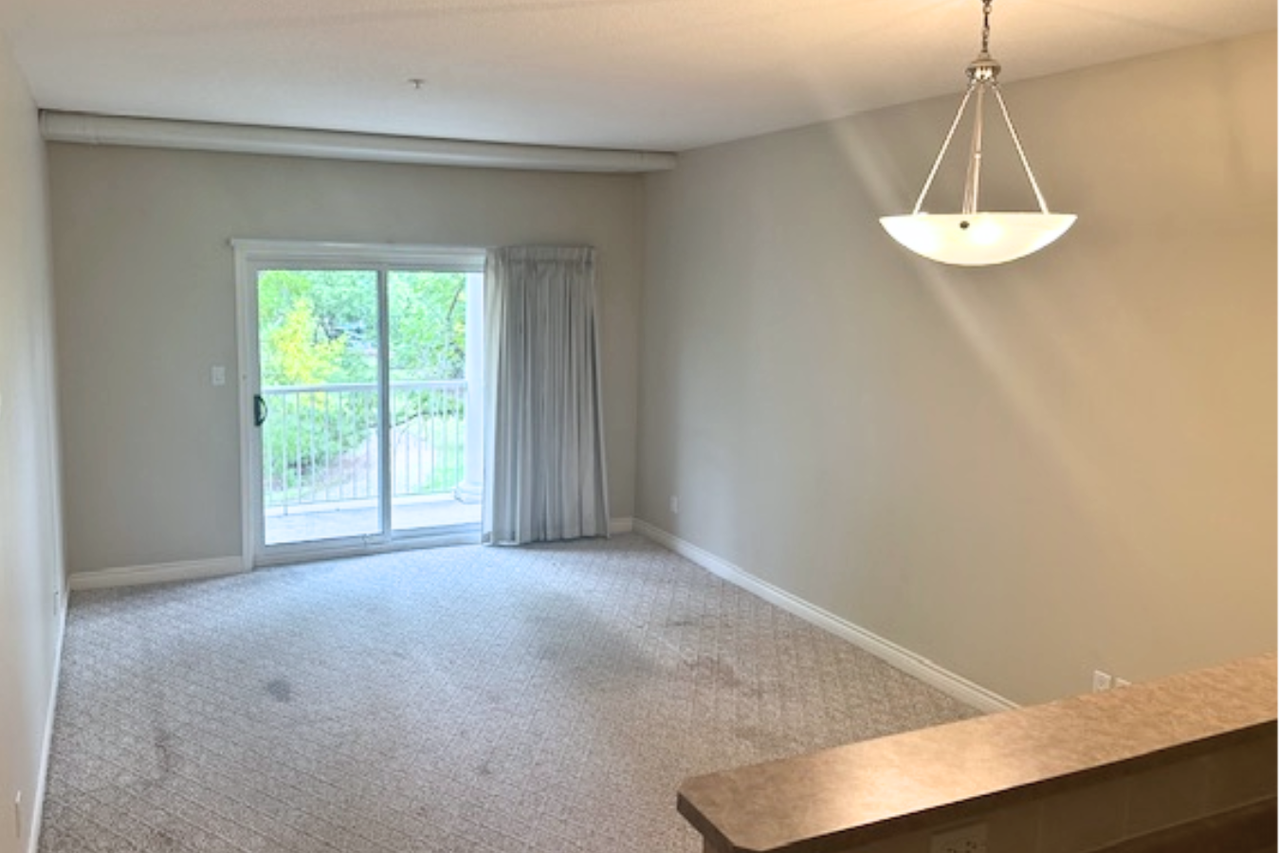 9914 9914 101 Avenue - 212Crestwood #212 - Photo 2 of 9