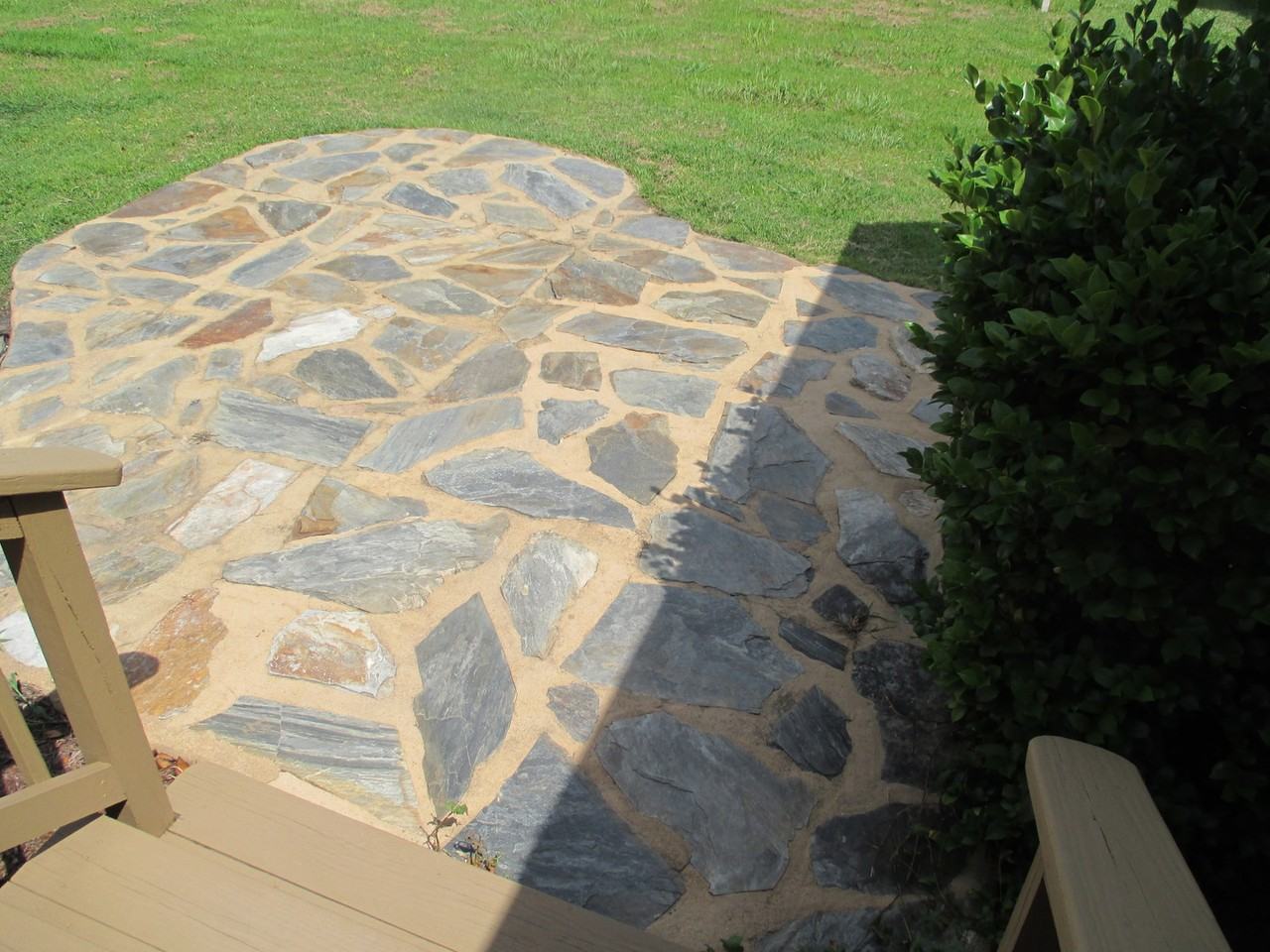 101 Serenity Ct - Photo 2 of 22