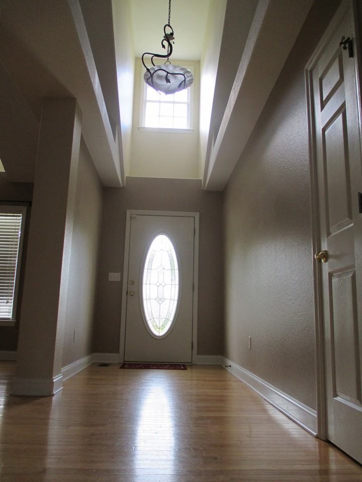 101 Serenity Ct - Photo 5 of 22