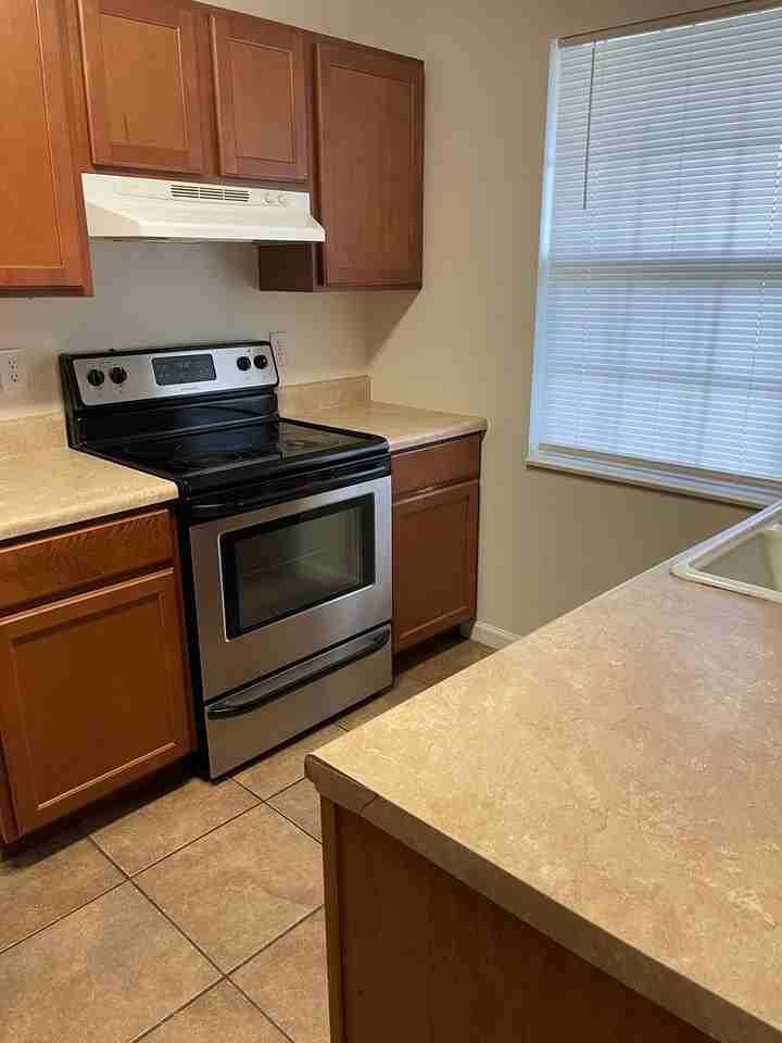 6306 Gary Moore Ln - Photo 4 of 6