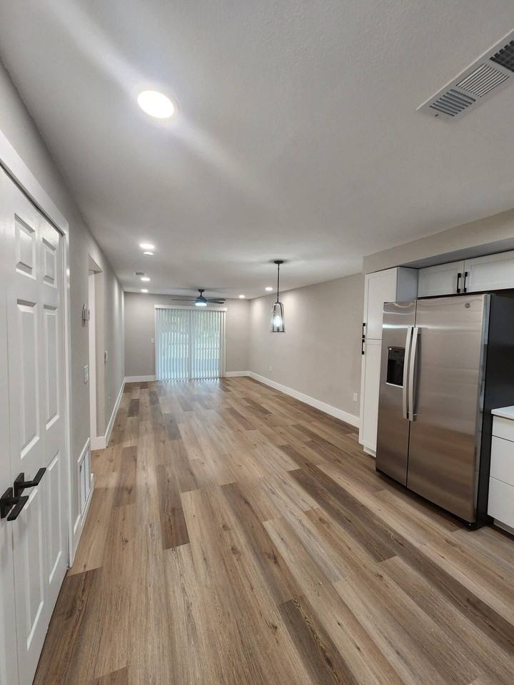 281 Gardner Ln - Photo 3 of 50