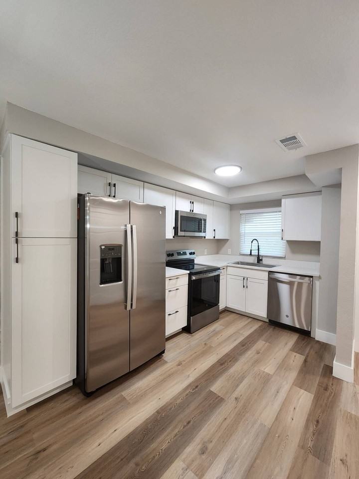 281 Gardner Ln - Photo 7 of 50