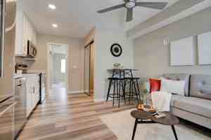 featured image of 418 10th Ave