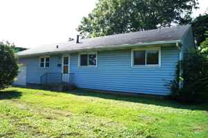 featured image of 2612 E Edwards Row