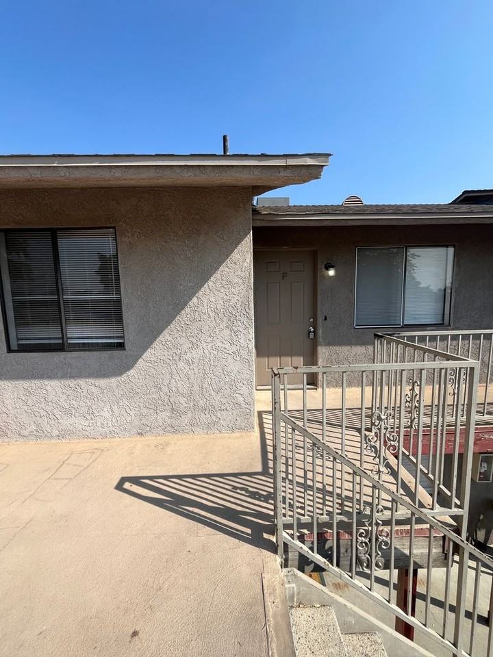 Massachusetts Ave. - 695 - Photo 3 of 15