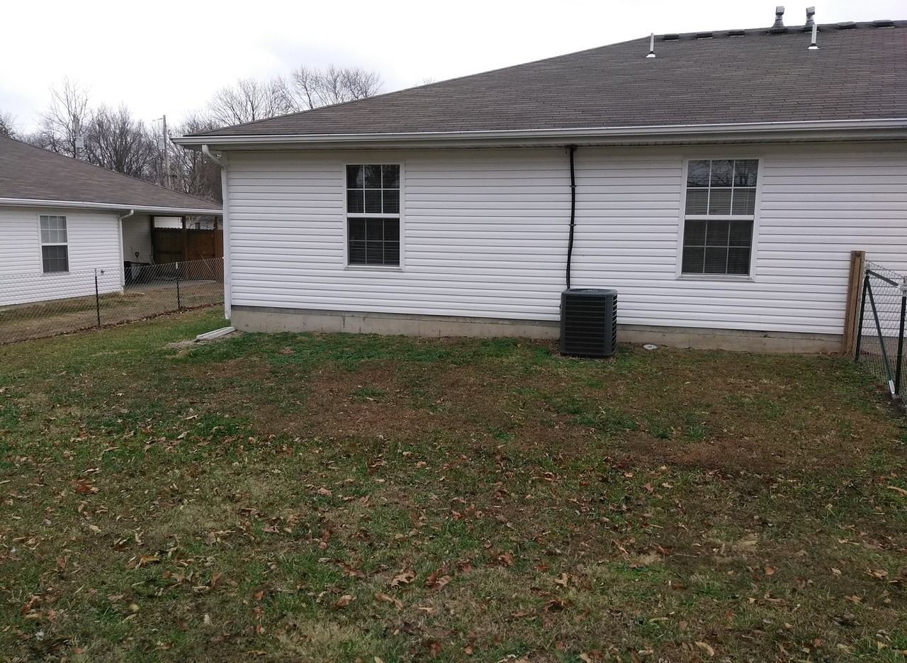 253 / 255 LEE STREET - Photo 2 of 16