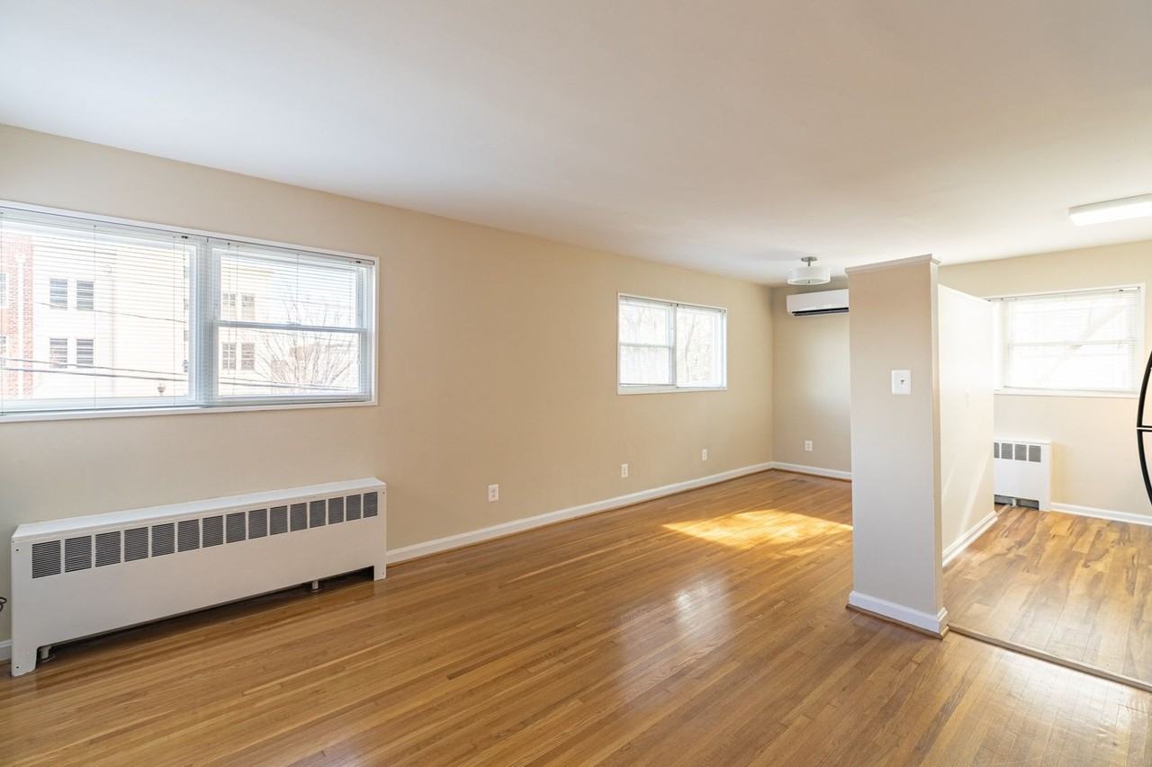 1510 N. Rolfe St. - Photo 3 of 17