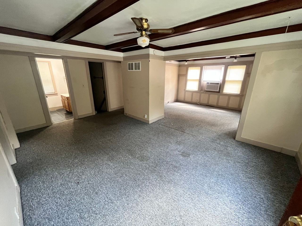 150 E Stadium Ave - Photo 2 of 11