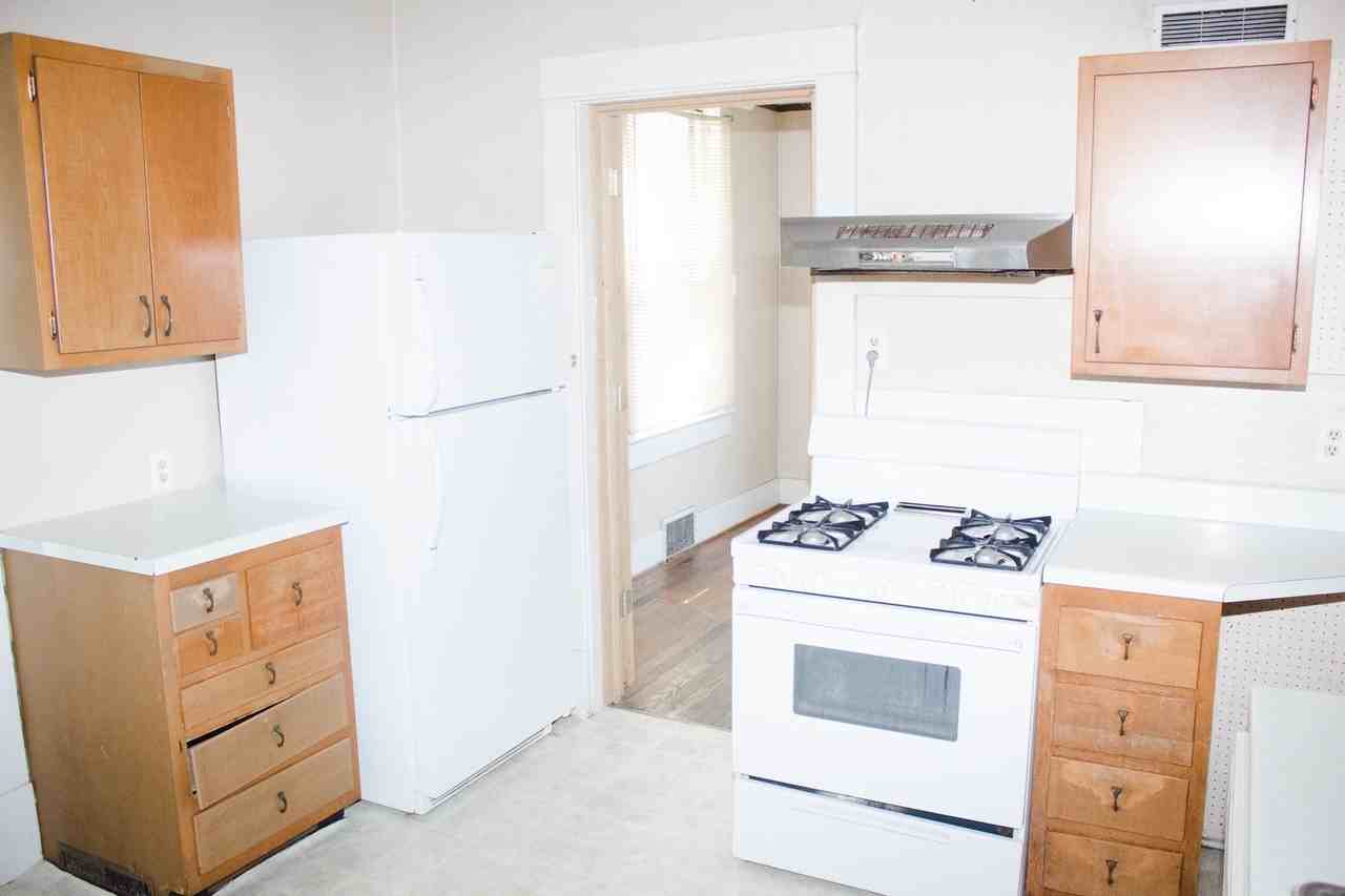 430 Littleton St - Photo 5 of 14