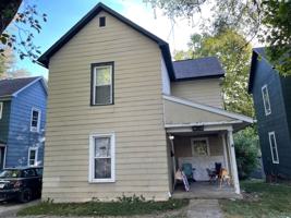 featured image of 404 N Salisbury St