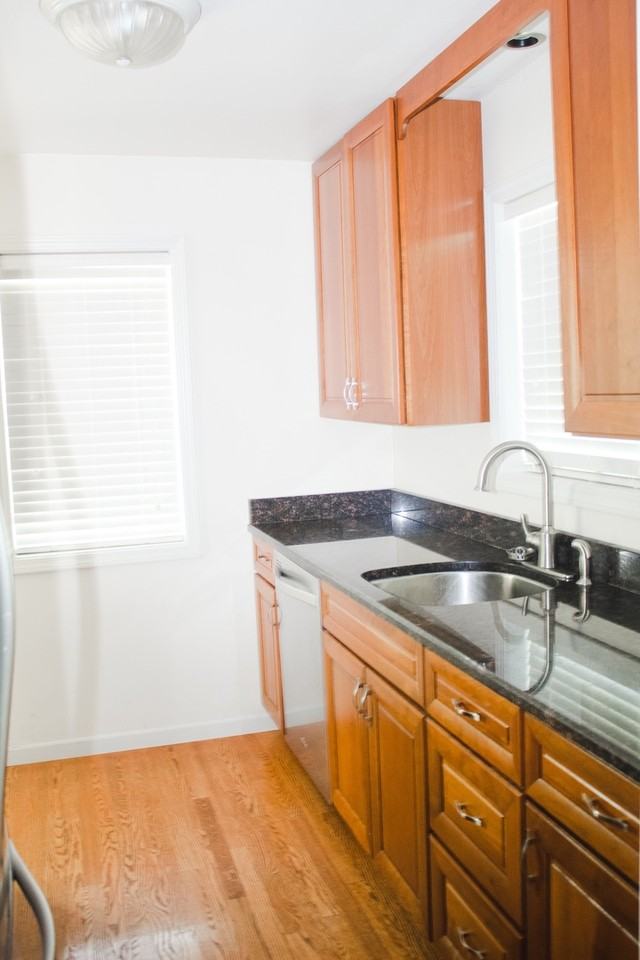 1005 Lindberg Rd - Photo 3 of 12