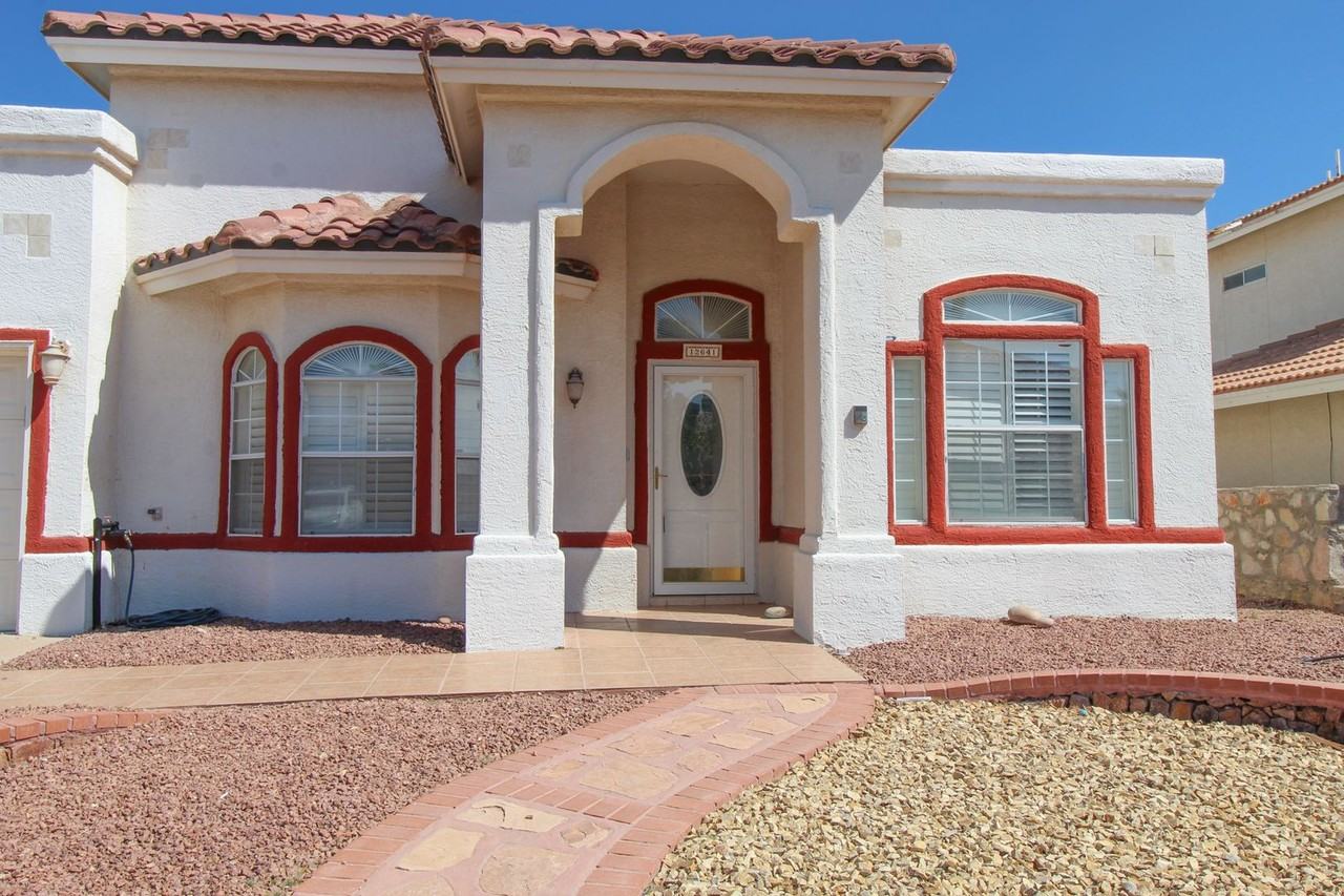 12641 Sun Mist Ct - Photo 2 of 18