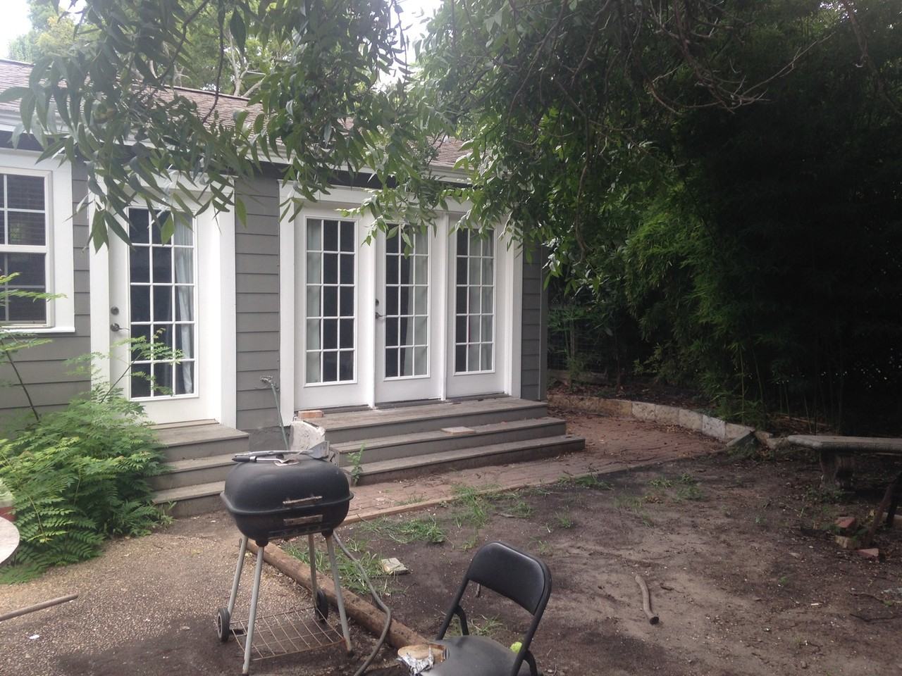 810 E 30th St - Photo 2 of 15