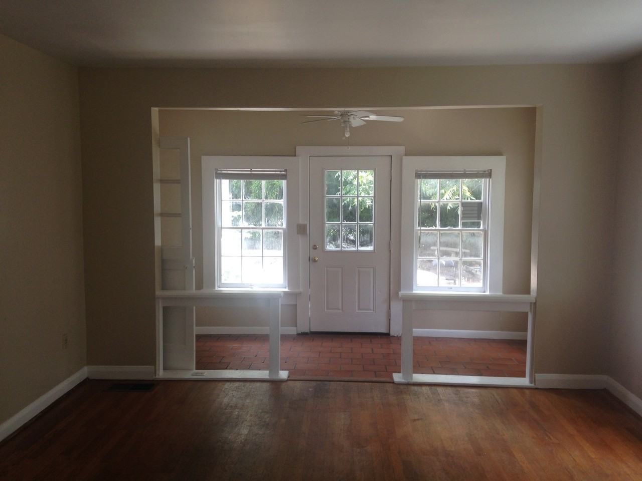 810 E 30th St - Photo 5 of 15