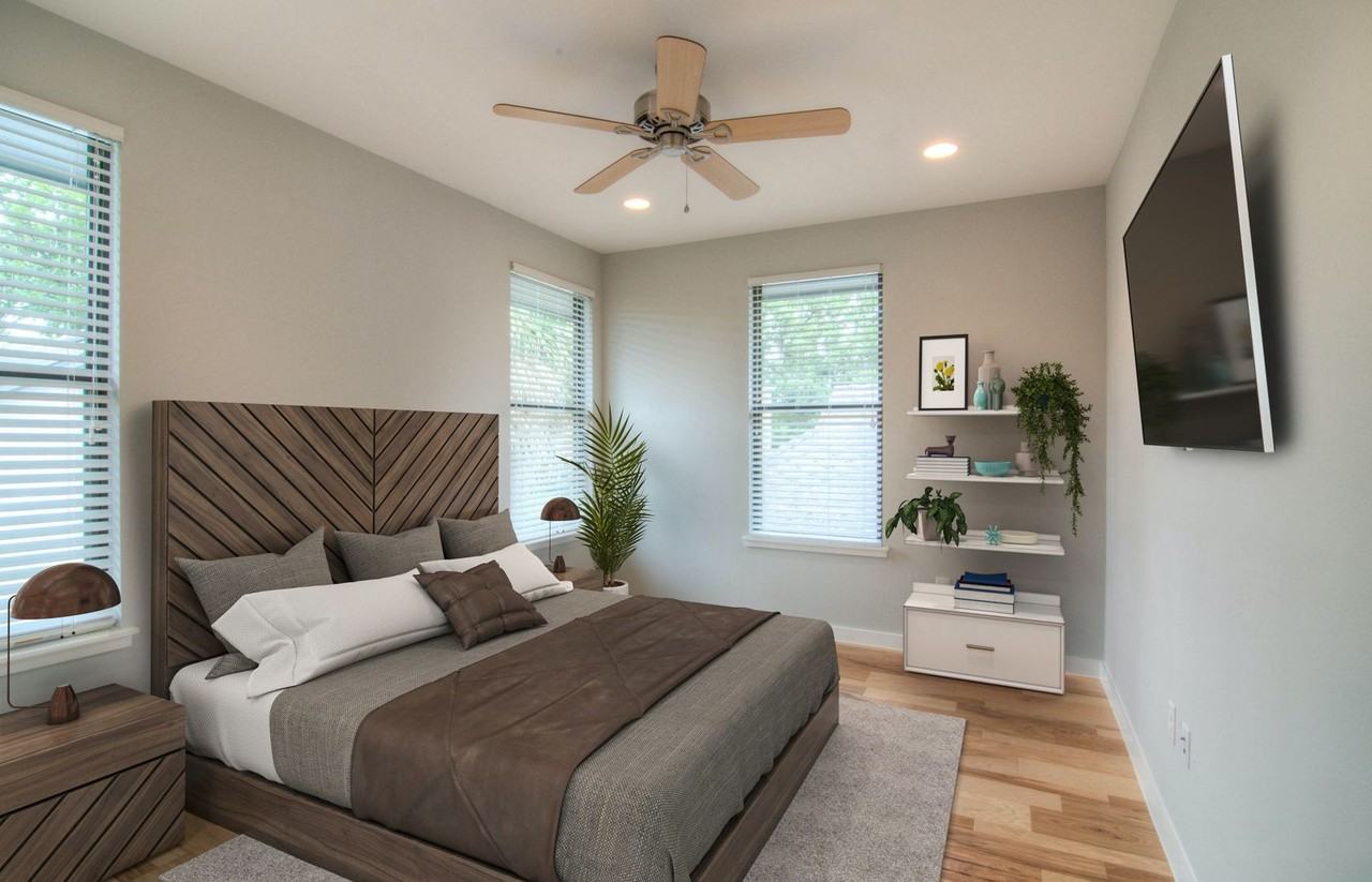 4303 Red River St - Photo 3 of 27