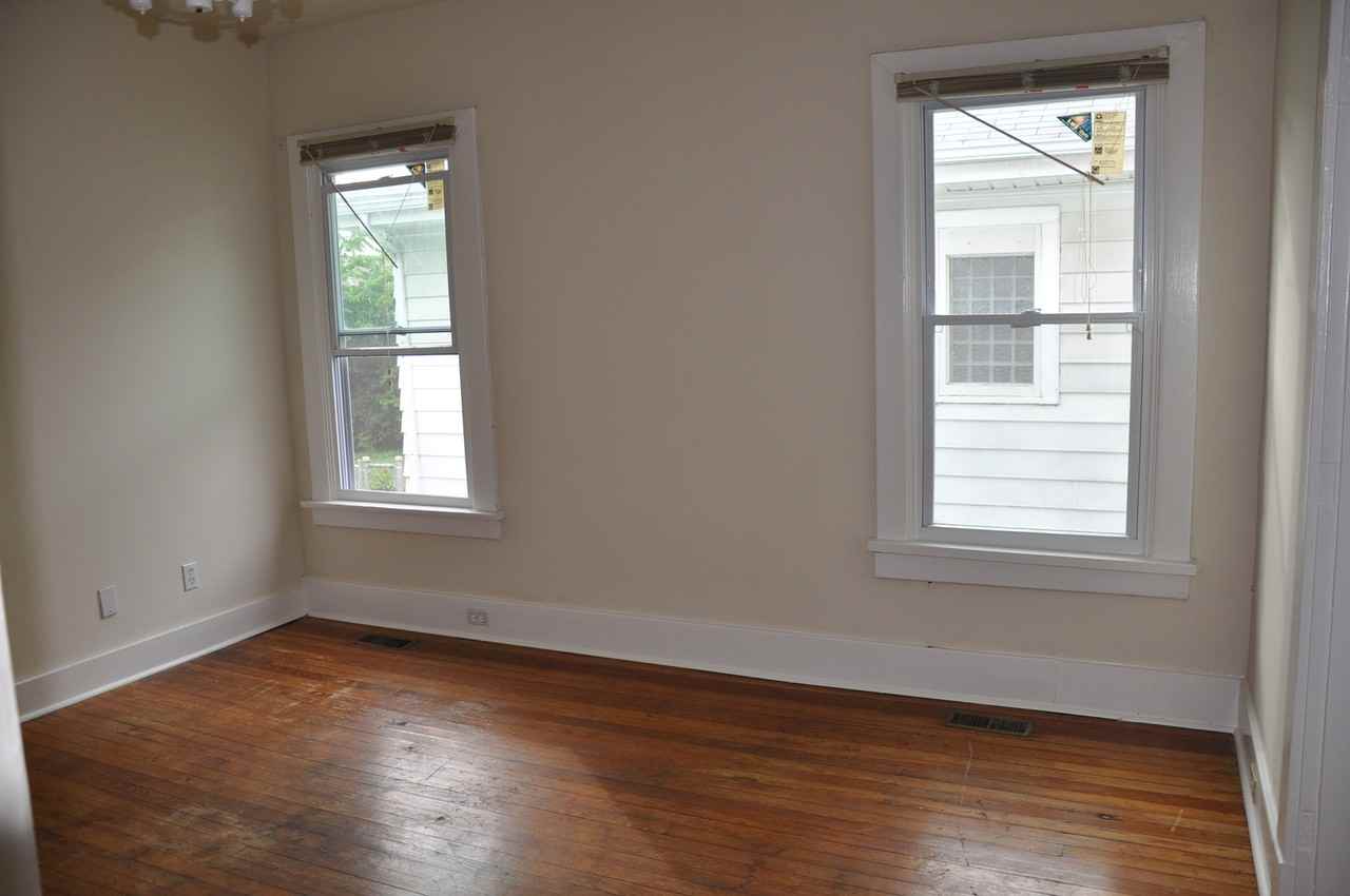 380 Bucoto Ct - Photo 3 of 8