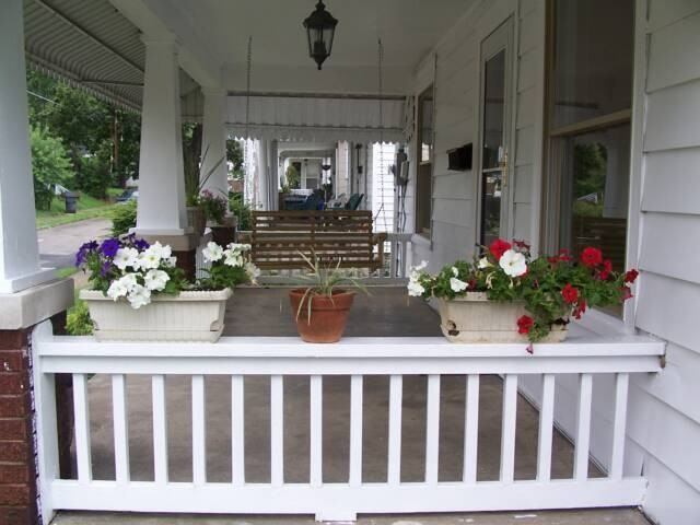 380 Bucoto Ct - Photo 6 of 8