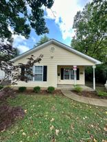 729 Addison Ave - Photo 1 of 1