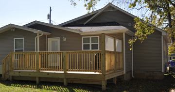 featured image of 725 Addison Ave