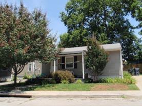 621 Golfview Dr - Photo 1 of 1