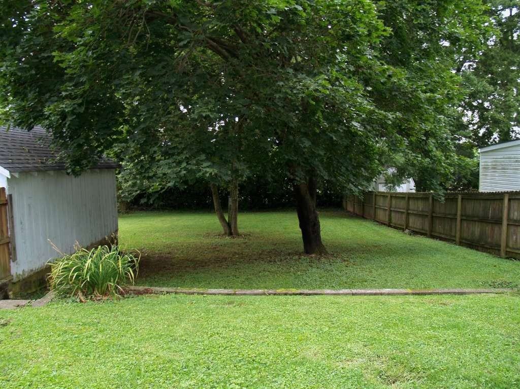 520 Addison Ave - Photo 2 of 13