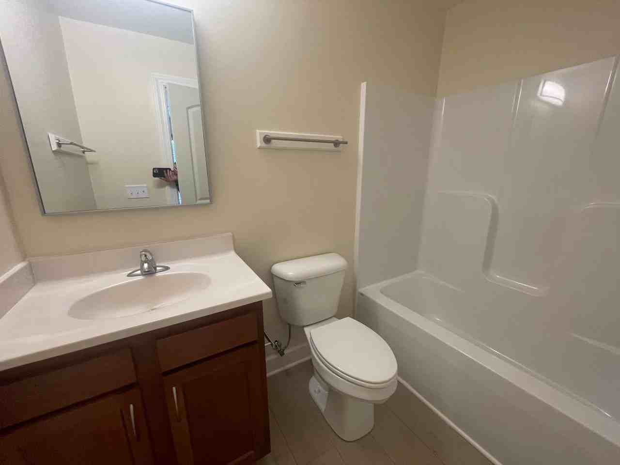 1078 Duncan Ave - Photo 3 of 20