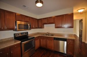 featured image of 618 Addison Ave