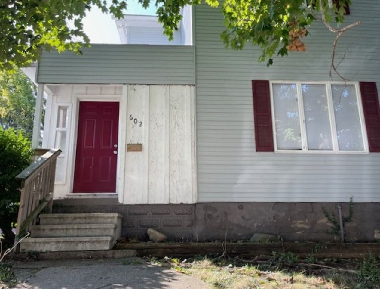 602 E Tipton St - Photo 3 of 14